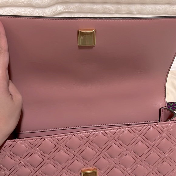 ✨SOLD✨ Tory Burch Fleming Shoulder Bag - Picture 10 of 13